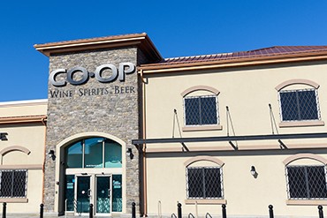 Image of Shawnessy Wine Spirits Beer store in Calgary, Alberta.